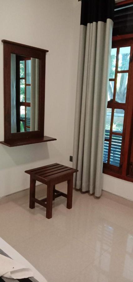 Induwara Safari Resort Udawalawe Luaran gambar