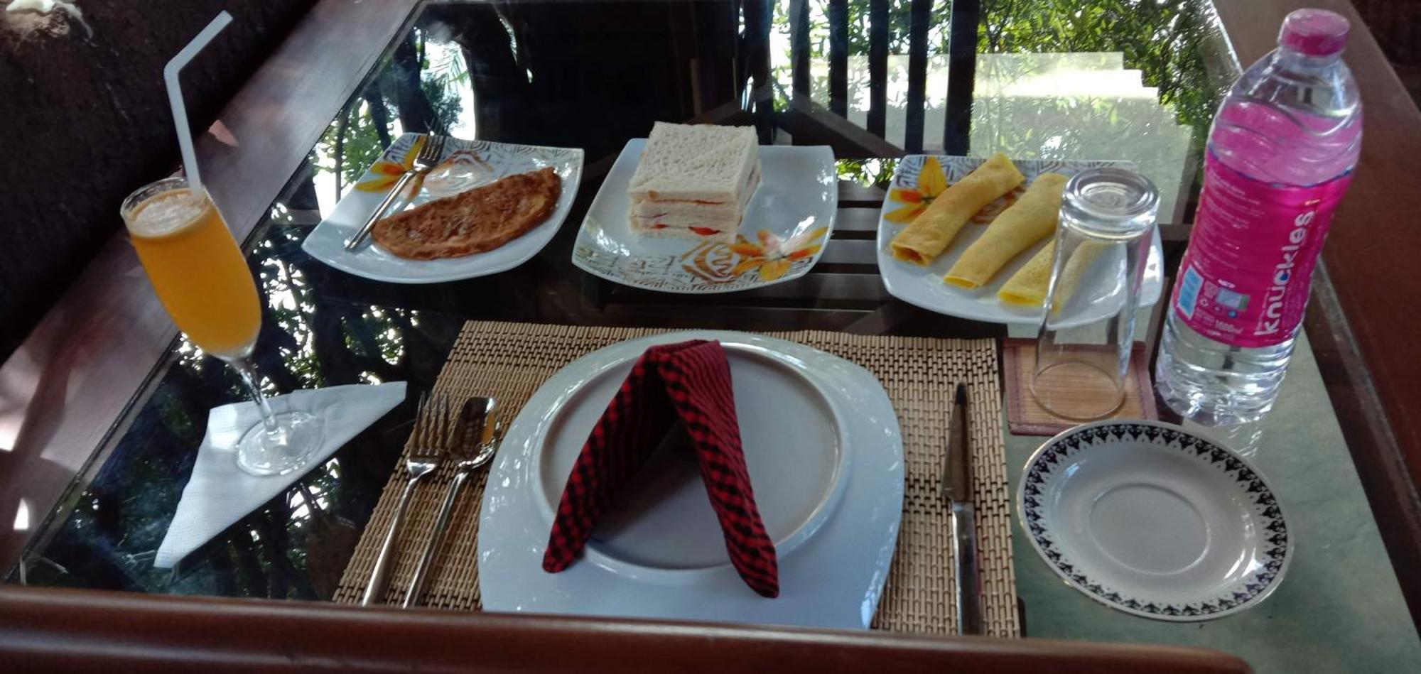 Induwara Safari Resort Udawalawe Luaran gambar