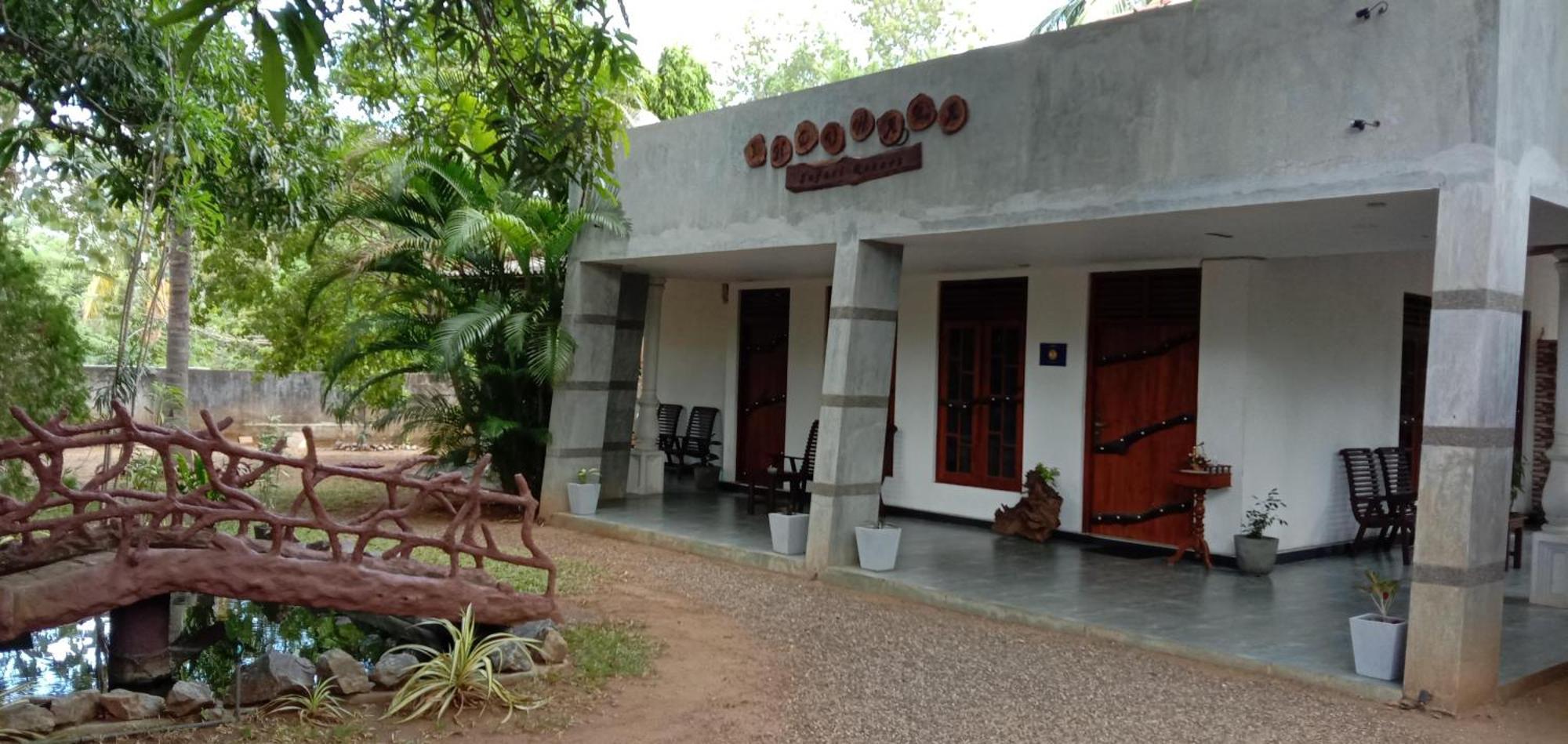 Induwara Safari Resort Udawalawe Luaran gambar
