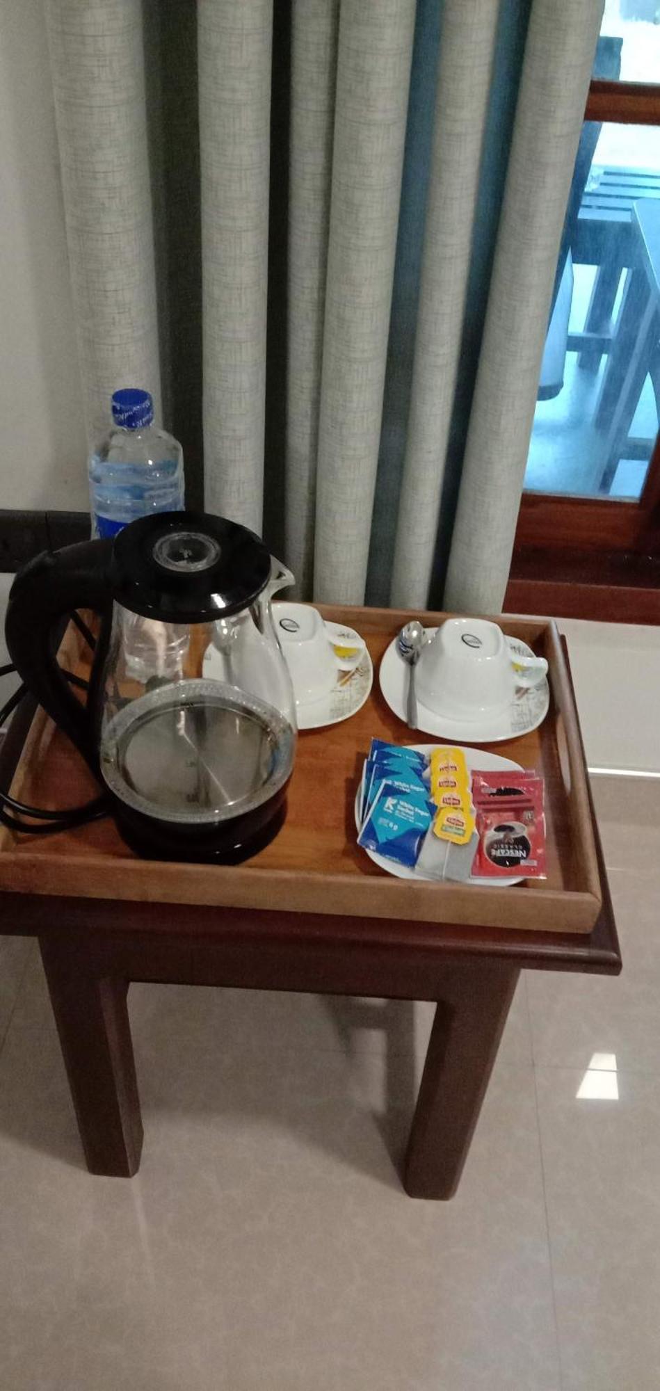 Induwara Safari Resort Udawalawe Luaran gambar