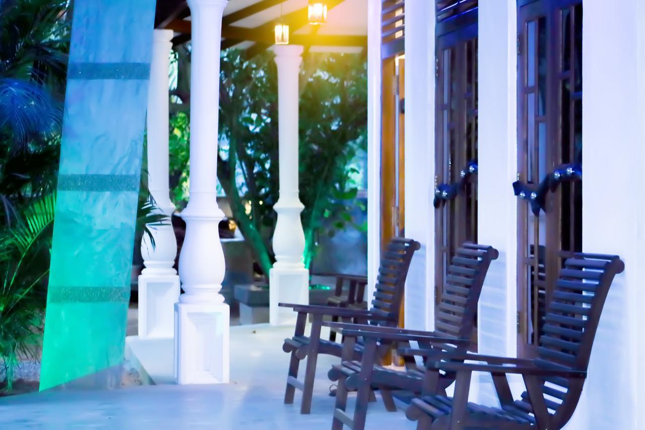 Induwara Safari Resort Udawalawe Luaran gambar
