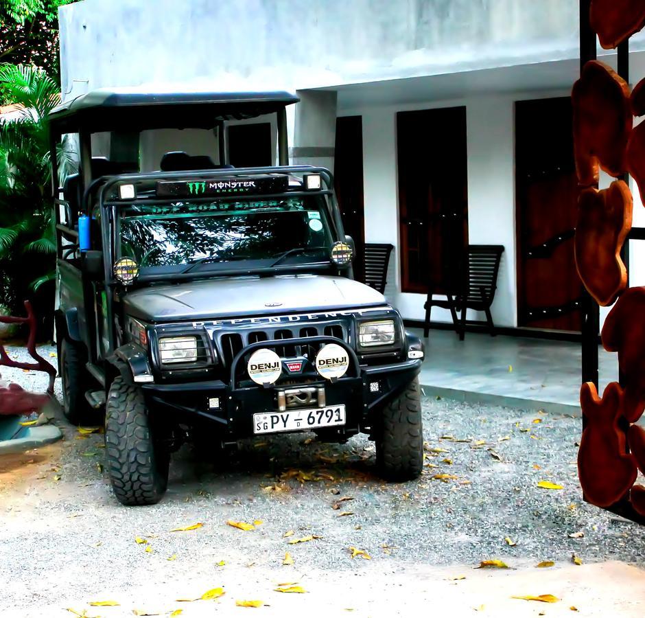 Induwara Safari Resort Udawalawe Luaran gambar