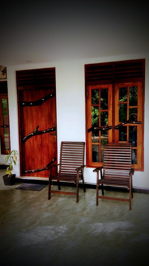 Induwara Safari Resort Udawalawe Luaran gambar