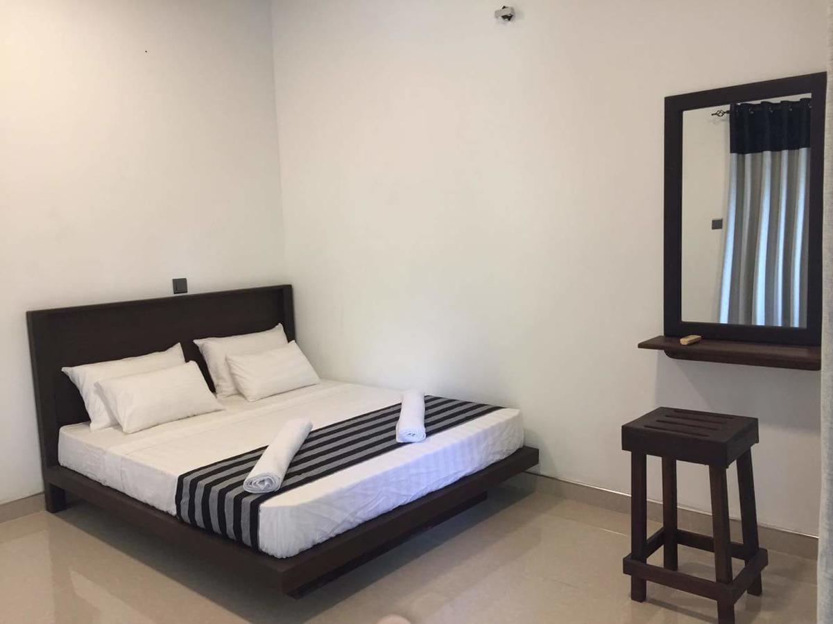 Induwara Safari Resort Udawalawe Luaran gambar